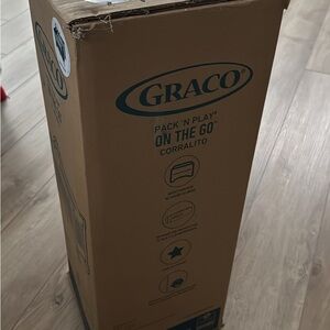 Graco Pack 'n Play On The Go Playard - Black